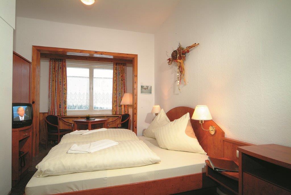 Gehlberg Monteurzimmer Schmucke מראה חיצוני תמונה